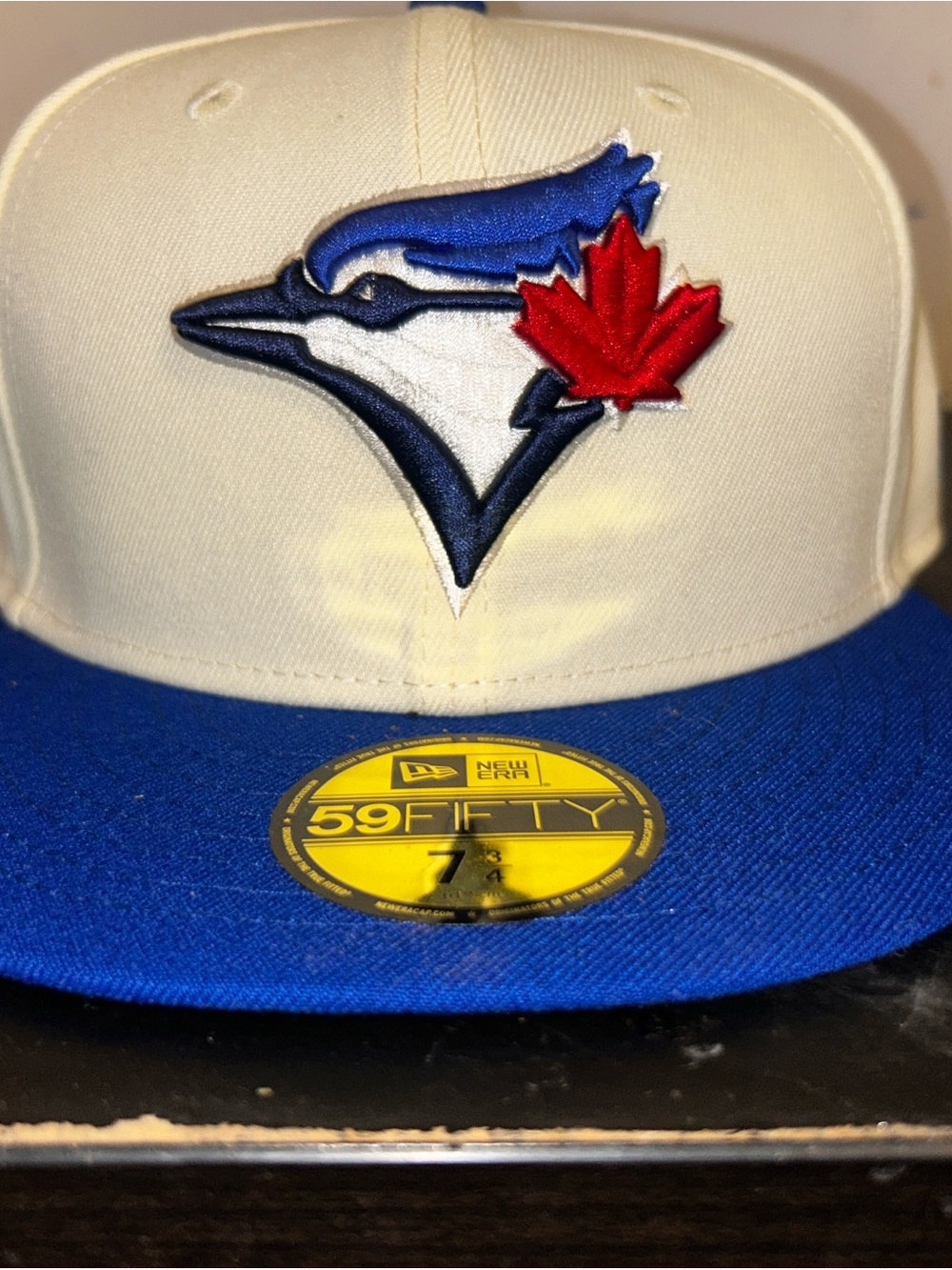 New Era Toronto Blue Jays Cream and Blue Fitted 59FIFTY Hat with Red Maple Leaf